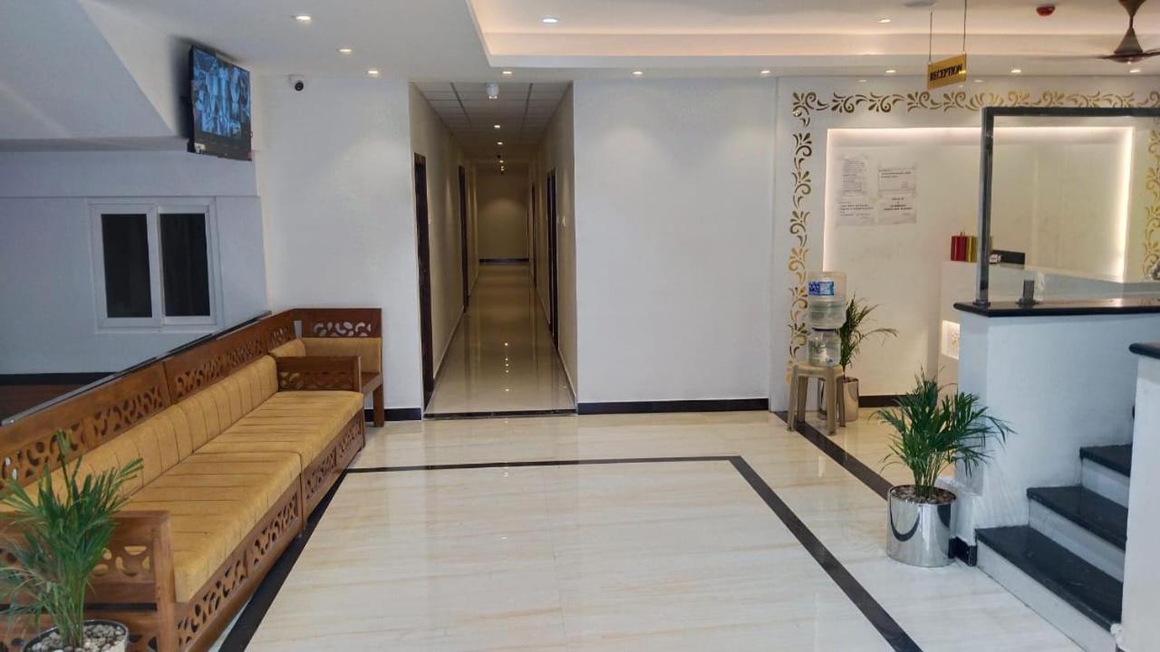 Ponni Residency Thanjavur Exterior foto